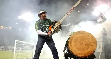 Los Timbers protagonizan este momento en sus juegos como local