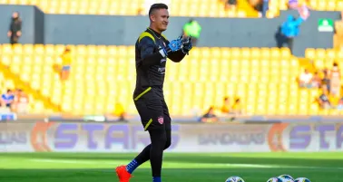 Raúl Gudiño vuelve al futbol europeo ficha con el Rangers