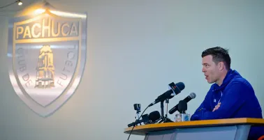 Esteban Solari recuerda con cariño a Pumas durante presentación con Pachuca