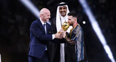 Gianni Infantino espera que Messi juegue el Mundial 2026