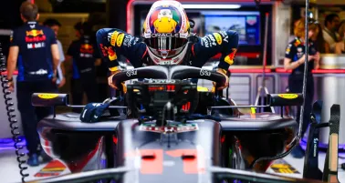 Checo Pérez señaló que el auto de Ferrari fue más fácil de conducir que el de Red Bull