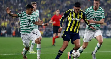 Fenerbahçe y Edson Álvarez dejan ir puntos ante Ferencvaros en la Europa League