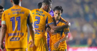 Diego Lainez fue parte de la bronca ante Xolos