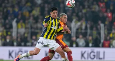 Edson Álvarez jugó 90 minutos en su primer clásico en el futbol de Turquía