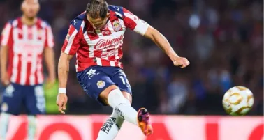 Hernández falló el penal decisivo de Chivas