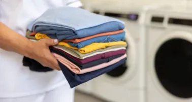 Lavanderías que cobran $1 peso en CDMX: ¿Dónde están y cómo funcionan?