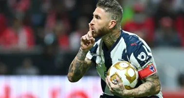 ¿El gol del adiós? Sergio Ramos anota en el Toluca vs Monterrey y manda a callar a la grada