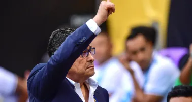 ¡Flaco para rato! Guatemala ratifica a Luis Fernando Tena como entrenador del combinado nacional