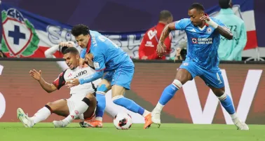 Cruz Azul cae ante Flamengo y queda fuera en la Copa Intercontinental 2025