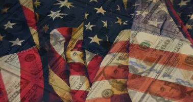 Dólar hoy 10 de diciembre de 2025: el peso aguanta y la divisa cae ligeramente