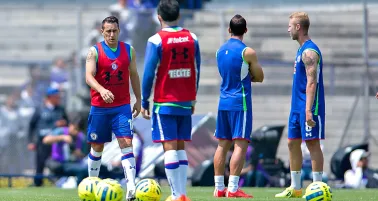 Exjugador de Cruz Azul recordó que el club le avisó de su salida por mail