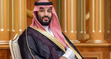 Mohamed bin Salmán Al Saud podría comprar al FC Barcelona