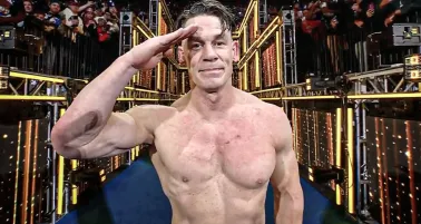 Cena se despidió de la afición tras retirarse