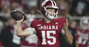 Fernando Mendoza gana el Trofeo Heisman 2025: ¿La próxima estrella de la NFL?