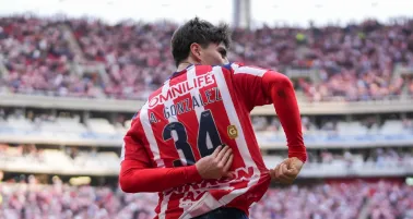 ¡Oficial! Chivas logra renovación de contrato con la Hormiga González