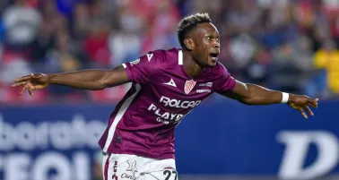 Diber Cambindo: León se adelanta a Pumas en la puja por el delantero colombiano 