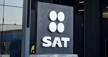 Servicio de Administración Tributaria no descansa más que dos días.