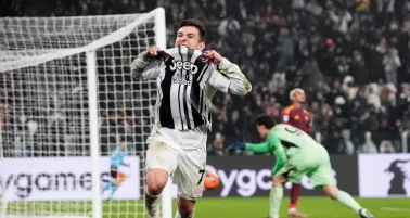 Juventus vence a Roma y se acerca a puestos de Champions League en la Serie A