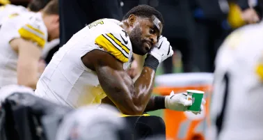 DK Meftcalf será suspendido el resto de la temporada por agresión a fanático