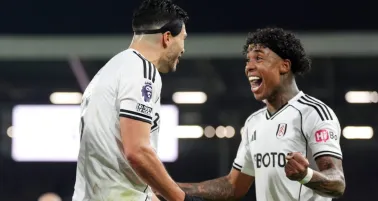 Fulham vence a Nottingham Forest con gol de Raúl Jiménez 
