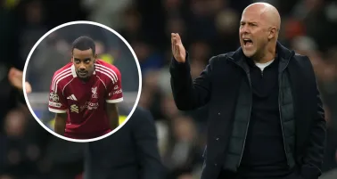 Arne Slot revela cuánto tiempo será baja Alexander Isak