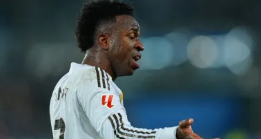 Exjugador del Real Madrid pide no renovar a Vinicius Jr