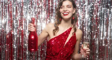 Qué significa vestirse de rojo, verde o dorado en Navidad, según la psicología