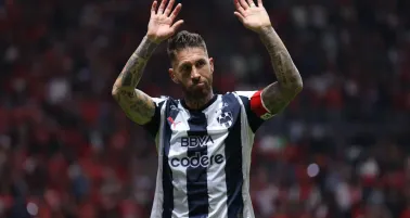 Carlos Hermosillo arremete contra Sergio Ramos y Rayados