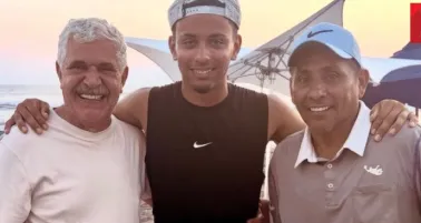 Tuca Ferretti protagoniza encuentro con Jorge Campos y su hijo