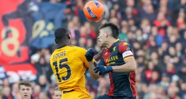 Error de Johan Vásquez le cuesta el empate al Genoa ante Pisa