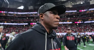 Falcons despiden al entrenador Raheem Morris y al gerente Terry Fontenot 