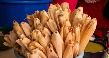 ¿Por qué quien saca el niño en la rosca debe llevar tamales el 2 de febrero?