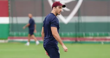 Zubeldía, técnico de Fluminense, es operado 