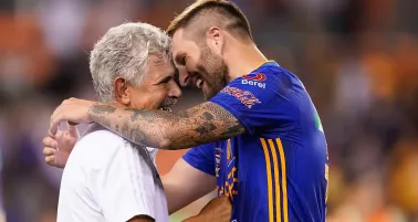 ¡Reencuentro de leyendas! Gignac y Tuca Ferreti comparten emotivo momento previo a partido ante San Luis