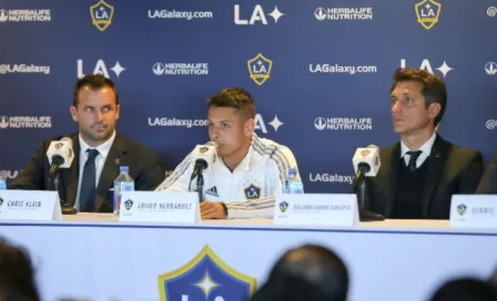 Chicharito se quedó sin presidente; Galaxy despidió a Chris Klein por mal inicio de temporada