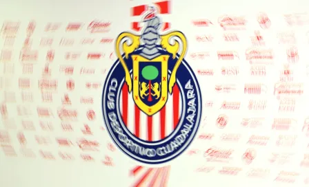 Chivas ha gastado casi dos mil millones de pesos en fichajes