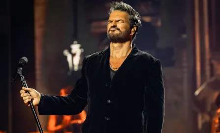 Ricardo Arjona: De El Bar 'El Chato' al Estadio Azteca