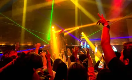 ¿Tu negocio pone música de Spotify o YouTube? Estas son las multas por usar canciones sin licencia