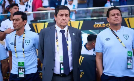 ¡Se despide de Guatemala! Entrenador mexicano da emotivo adiós como seleccionador nacional