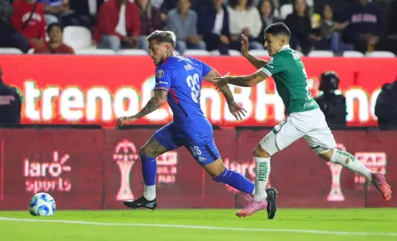 ¡Polémico cierre! Cruz Azul se pierde la oportunidad de empatar por un milimétrico fuera de lugar de Piovi