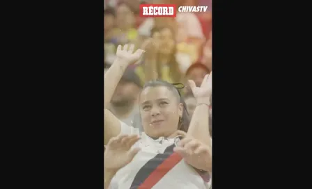 ¡Oficial! Alan Pulido regresa a Chivas