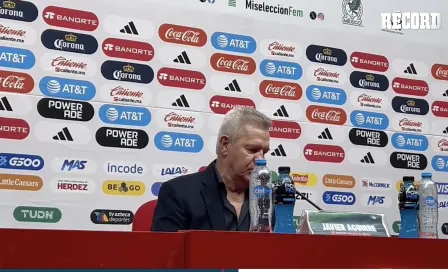 Javier Aguirre: "Mi trabajo no es callar bocas, no me detengo en cosas que no puedo controlar."