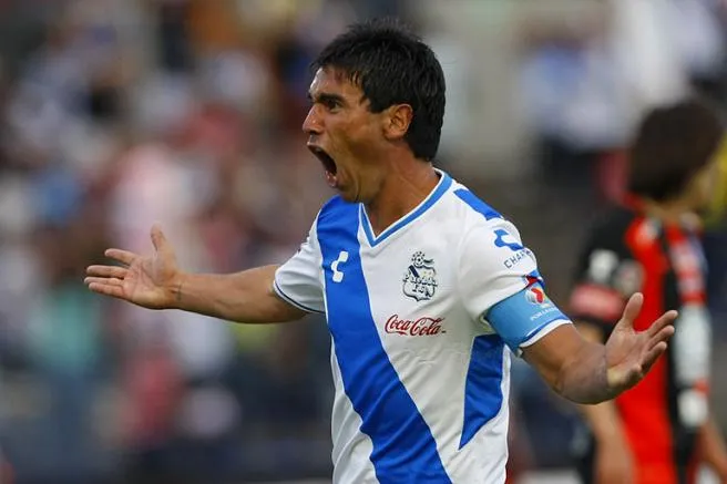 IMAGO7 Matias Alustiza tras una anotación con Puebla