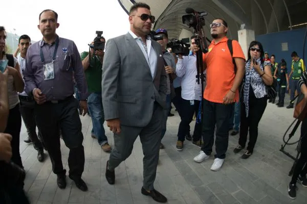 MEXSPORT Mohamed, en su entrada al Estadio BBVA Bancomer