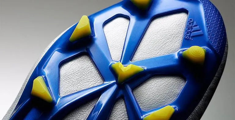 ESPECIAL Los tacos del zapato cuentan con la tecnología messiFRAME