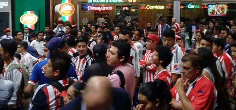 LEÓN ITURBIDE Aficionados esperan al Rebaño