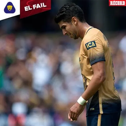 RÉCORD Herrera se lamenta en partido de Pumas
