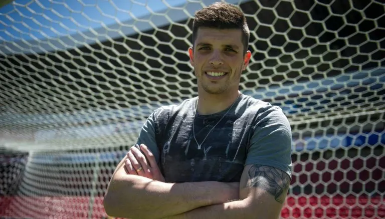 CÉSAR VICUÑA Volpi, el guardameta de los Gallos Blancos