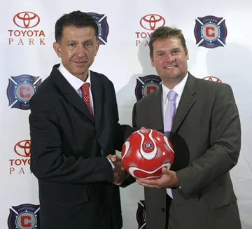 ESPECIAL Juan Carlos es presentado con el Chicago Fire