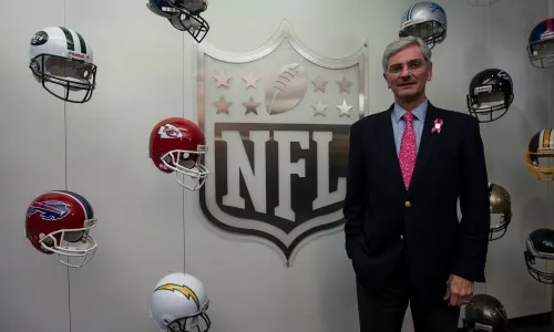 Olivé posa para la cámara de RÉCORD